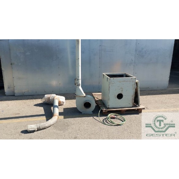 Aspirateur centrifuge pour transport de solides