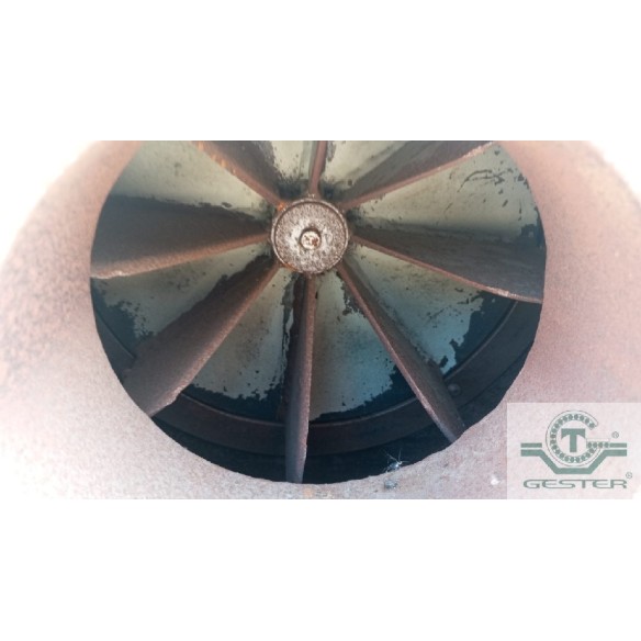 Aspirateur centrifuge pour transport de solides