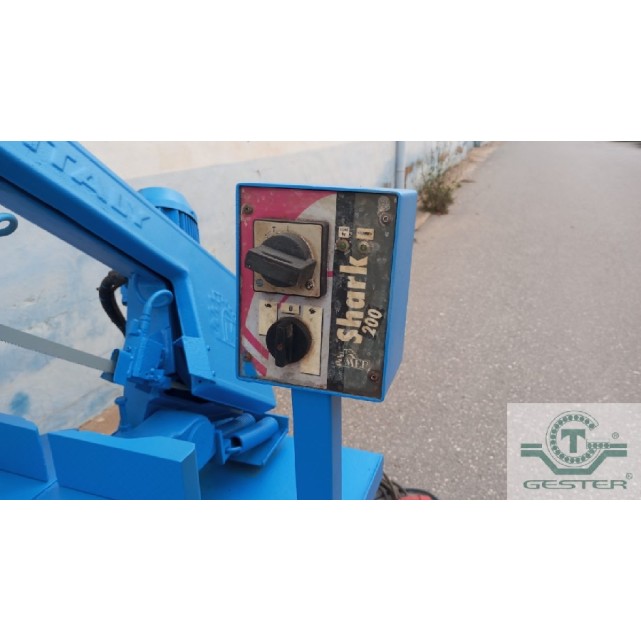 Band saw for metal workshop