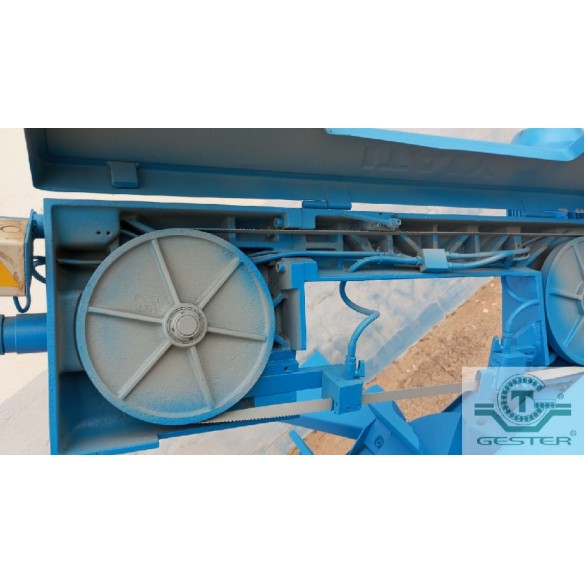 Band saw for metal workshop
