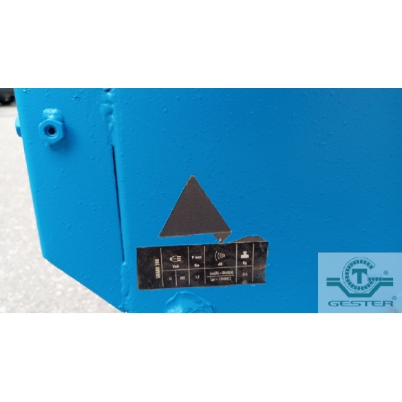 Band saw for metal workshop