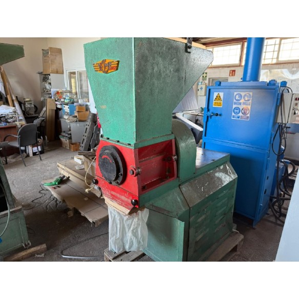 Granulator