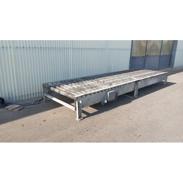 Powered roller conveyor belt