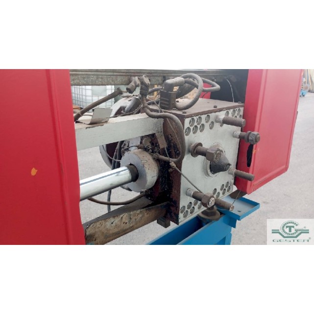 Hydraulic filter changer