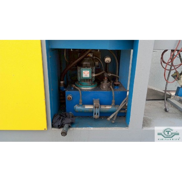 Extruder double spindle