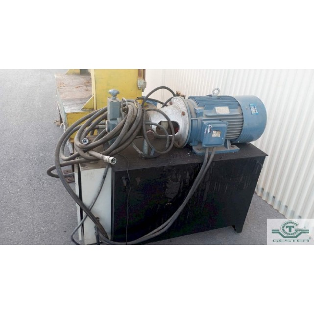 Hydraulic shear (guillotine)