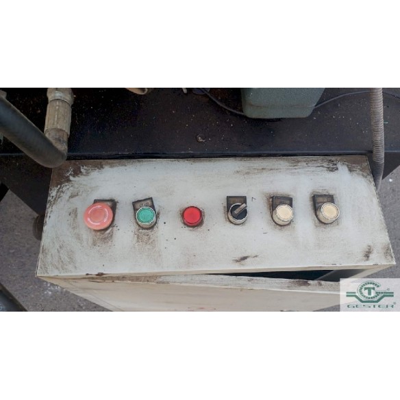 Hydraulic shear (guillotine)