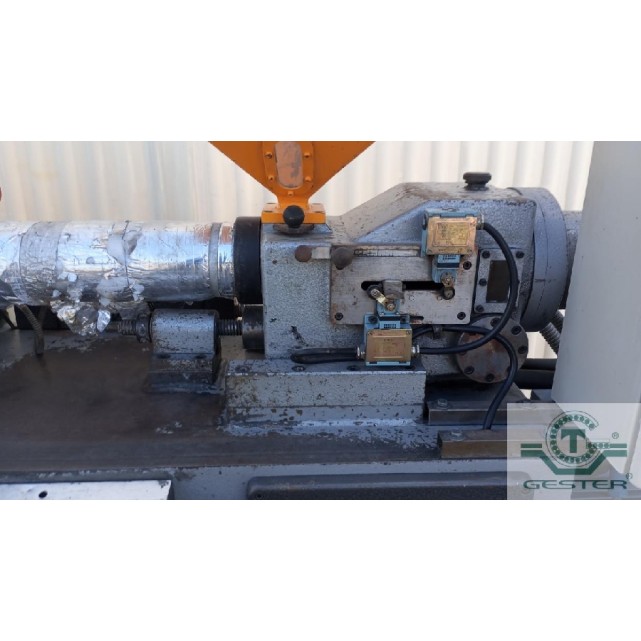 Injection Molding Machine