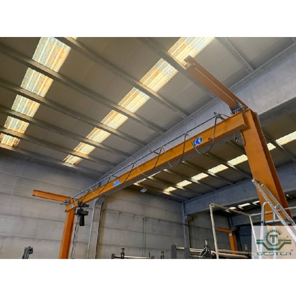 Overhead crane