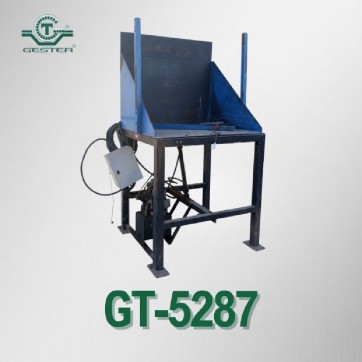 Hydraulic container tipper