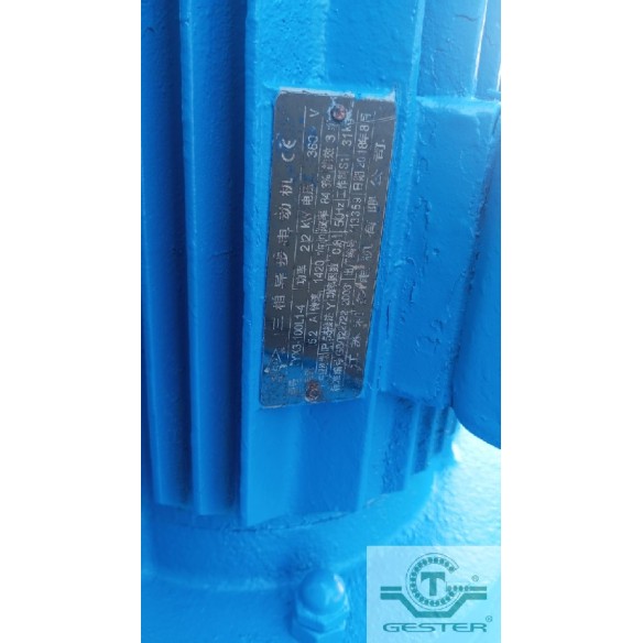 Single-shaft plastic shredder