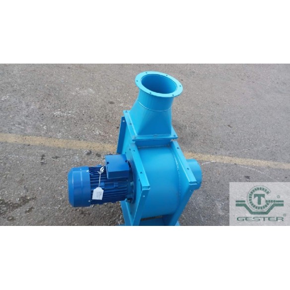 New vacuum for solid material conveying