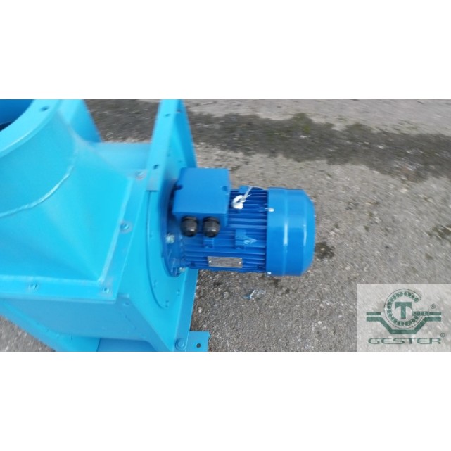 Aspirateur neuf pour le transport