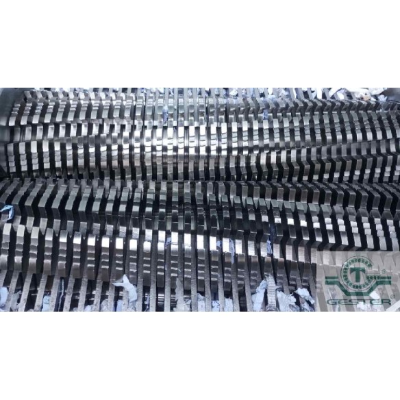 Broyeur Déchiqueteur 2 axes 500 x 400 mm