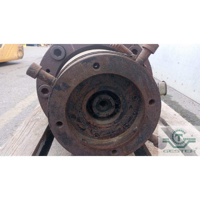 Tête pour fabrication de tuyaux en PE