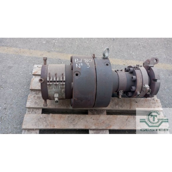 Tête pour fabrication de tuyaux en PE