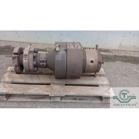 Tête pour fabrication de tuyaux en PE