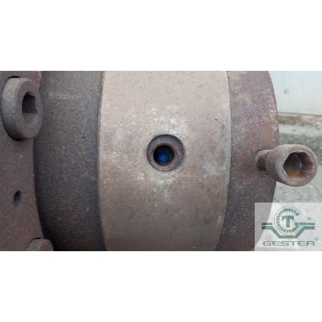 Tête pour fabrication de tuyaux en PE
