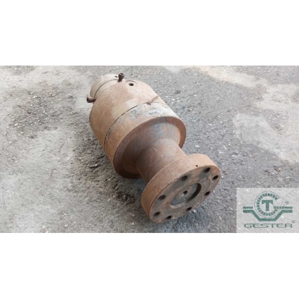 Tête pour fabrication de tuyaux en PE