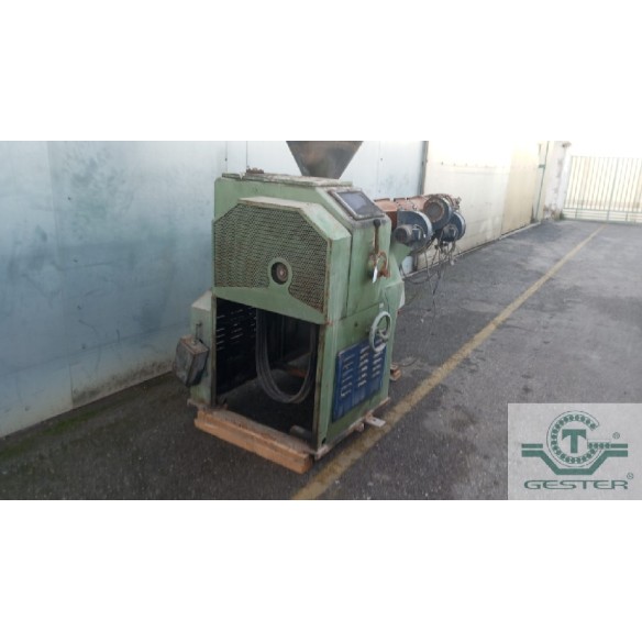 Single-screw extruder