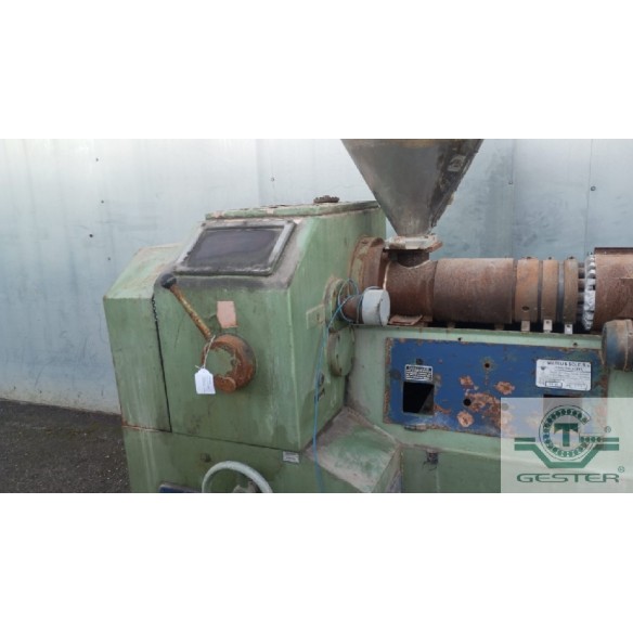 Single-screw extruder