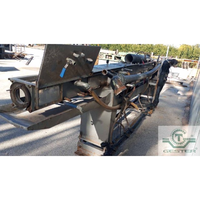 Cooling vacuum tank