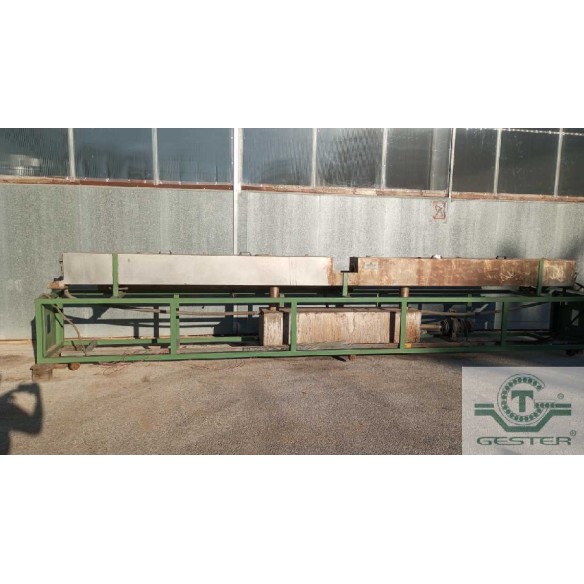 Two stainless steel tanks  2,85 m