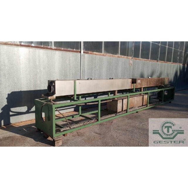 Two stainless steel tanks  2,85 m