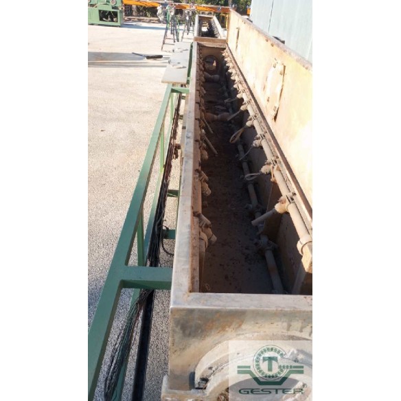 Two stainless steel tanks  2,85 m