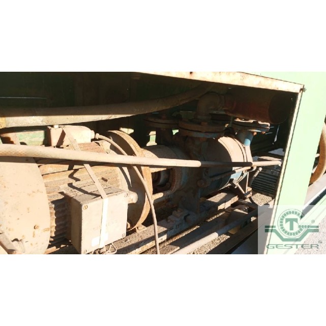 Two tanks for pipe cooling and vacuum