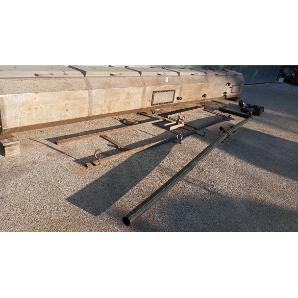 Vacuum cooling tank