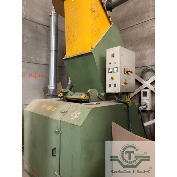 Knife mill shredder Knife mill shredder Knife mill shredder