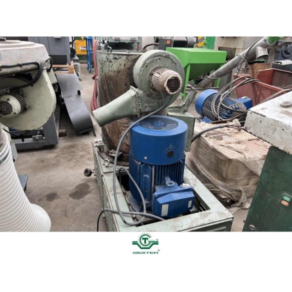 Agglomerator