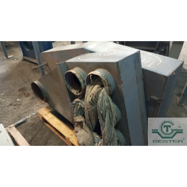 Continuous plastic agglomerator