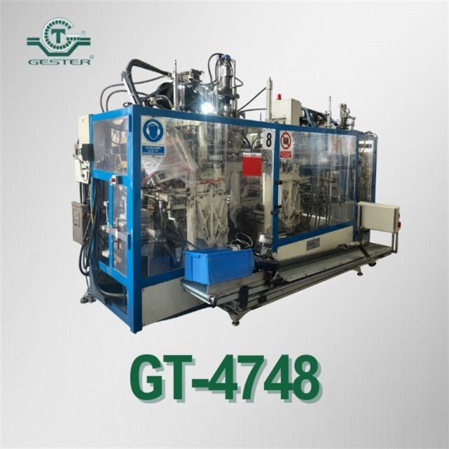 Machine par soufflage
