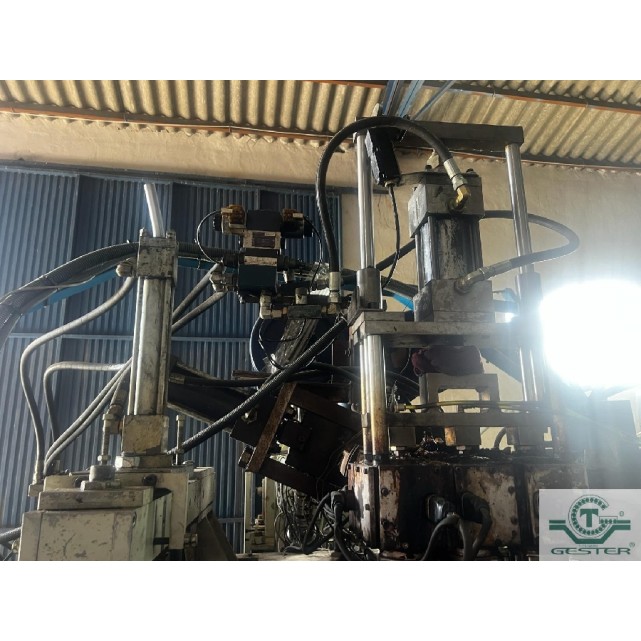 Machine par soufflage
