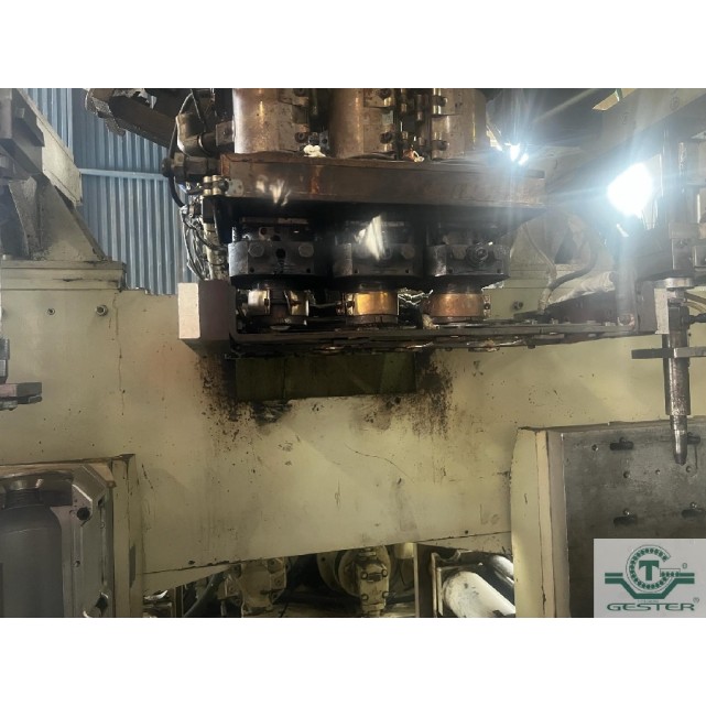 Machine par soufflage