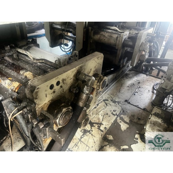 Machine par soufflage