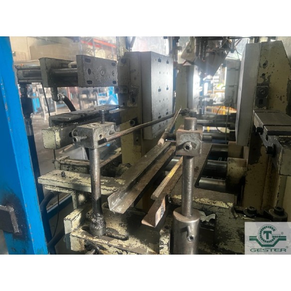 Machine par soufflage