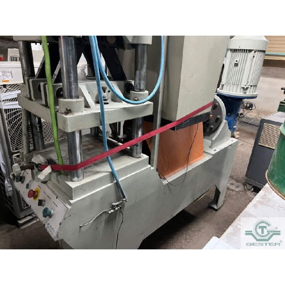 Sole injector