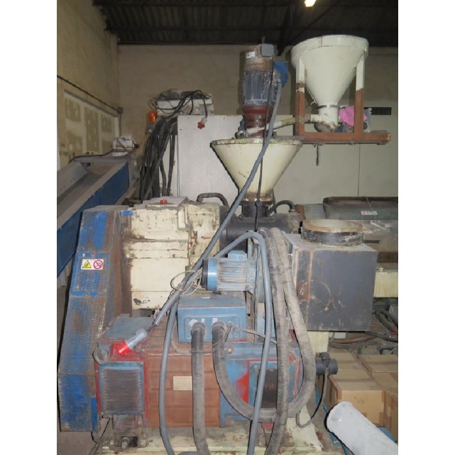 Single-screw extruder