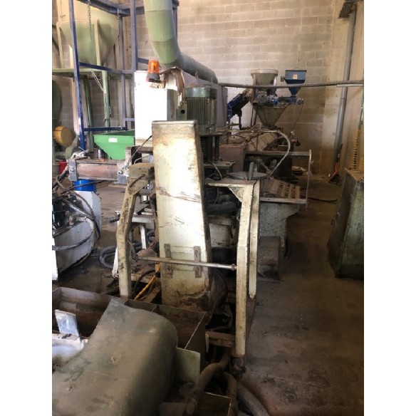 Single-screw extruder