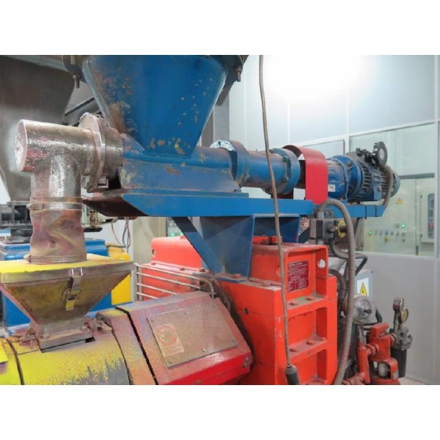Extrudeuse bivis corotatives