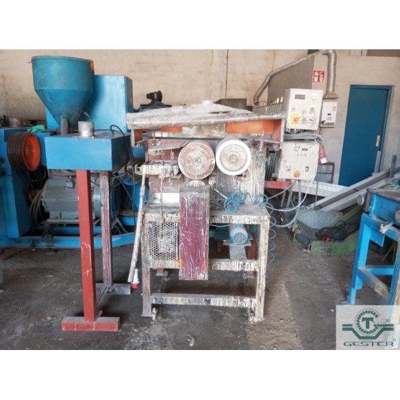 Ligne d'extrusion de feuille PVC