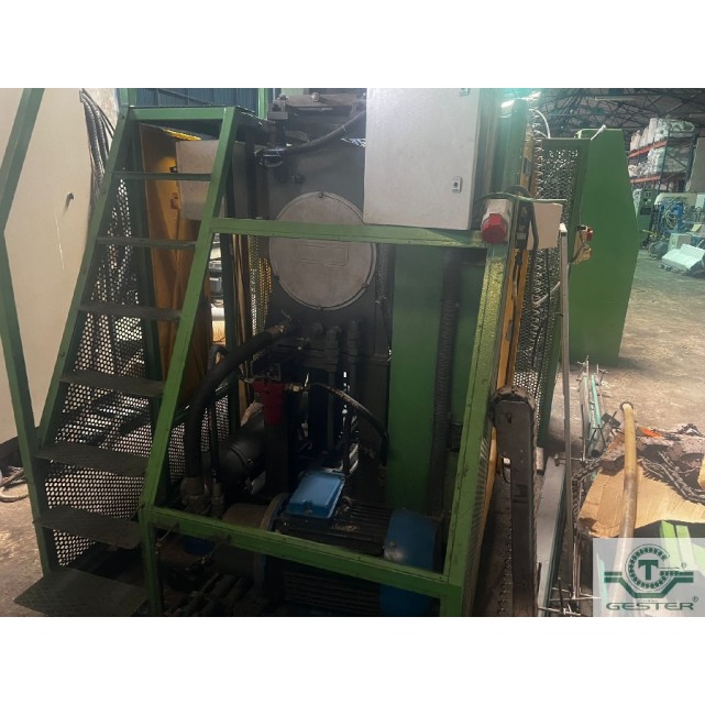 Machine par soufflage