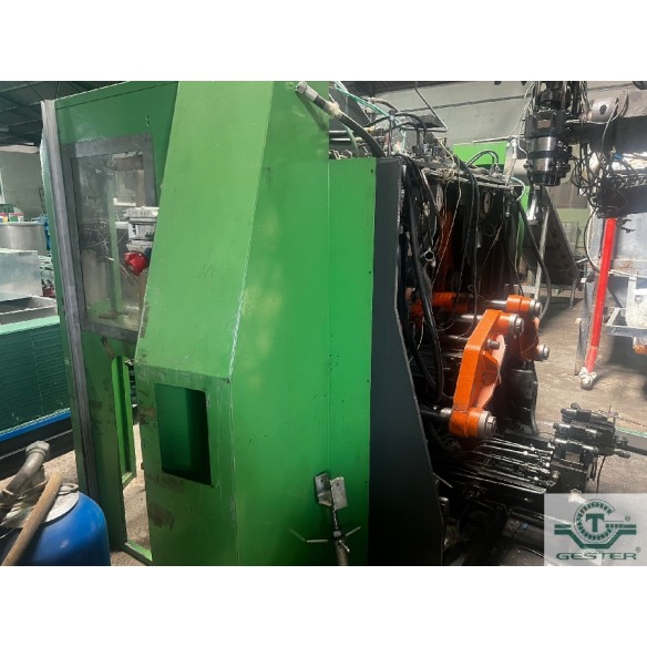 Machine par soufflage