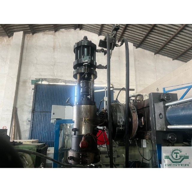 Blow Molding machine