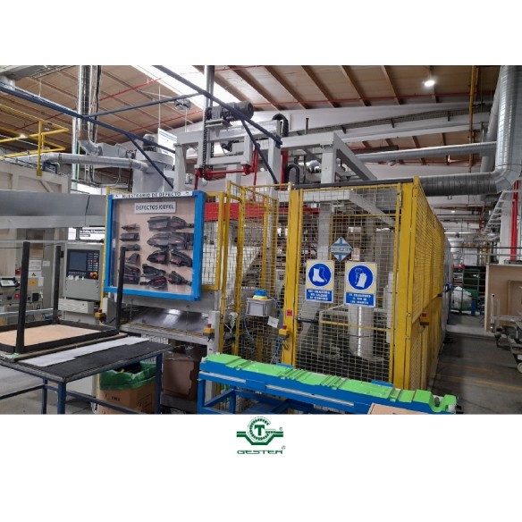 Thermoforming machine