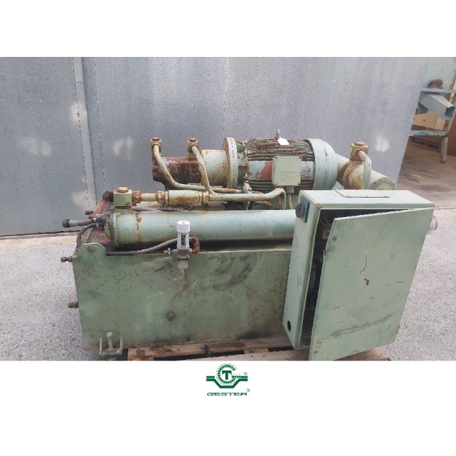 Hydraulic group