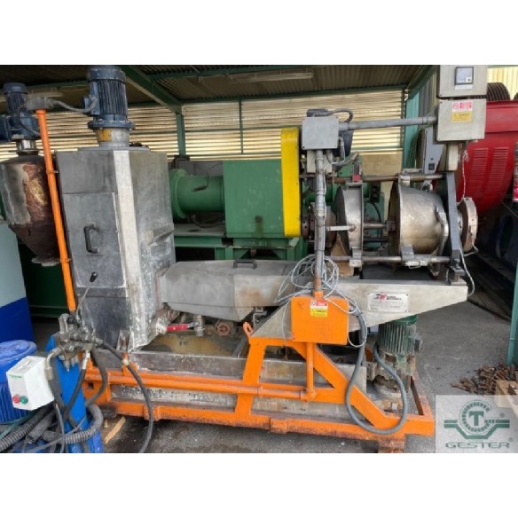 Water die-face cutter